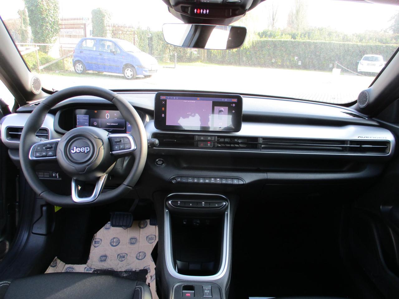 Jeep Avenger 1.2 turbo e-hybrid mhev Altitude fwd 110cv edct6