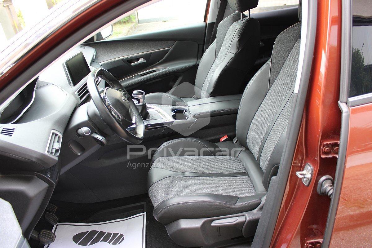 PEUGEOT 3008 BlueHDi 120 S&S Allure