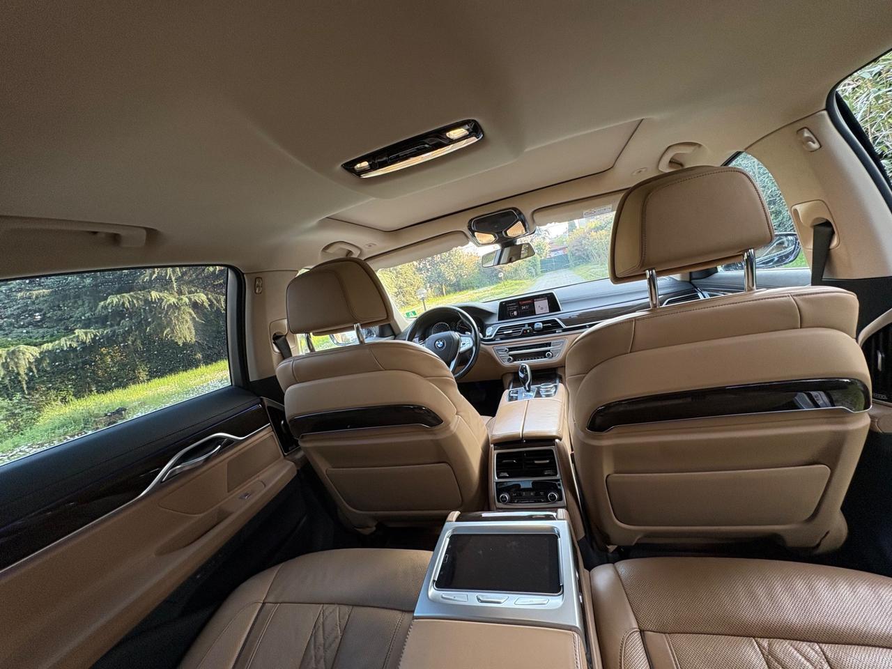 BMW 740d xdrive Luxury auto(EX NCC)