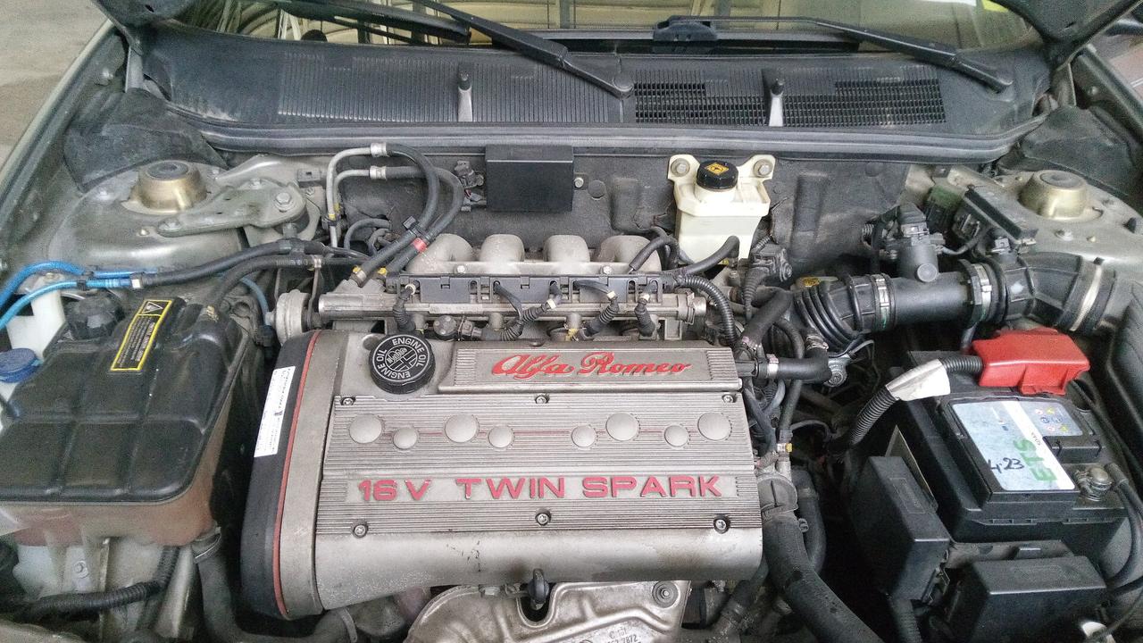 Alfa Romeo 145 1.4i 16V Twin Spark cat