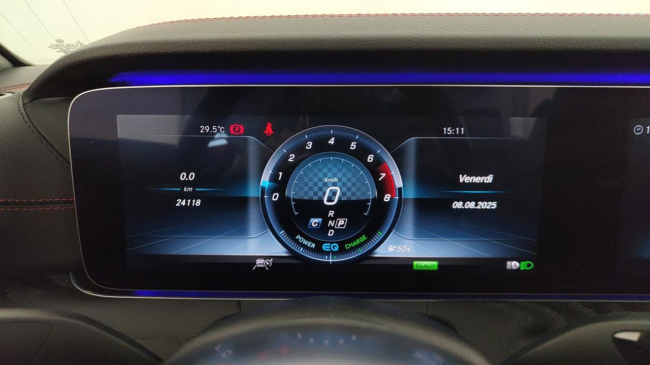 Mercedes-Benz E Cabrio 53 AMG eq-boost 4matic + auto