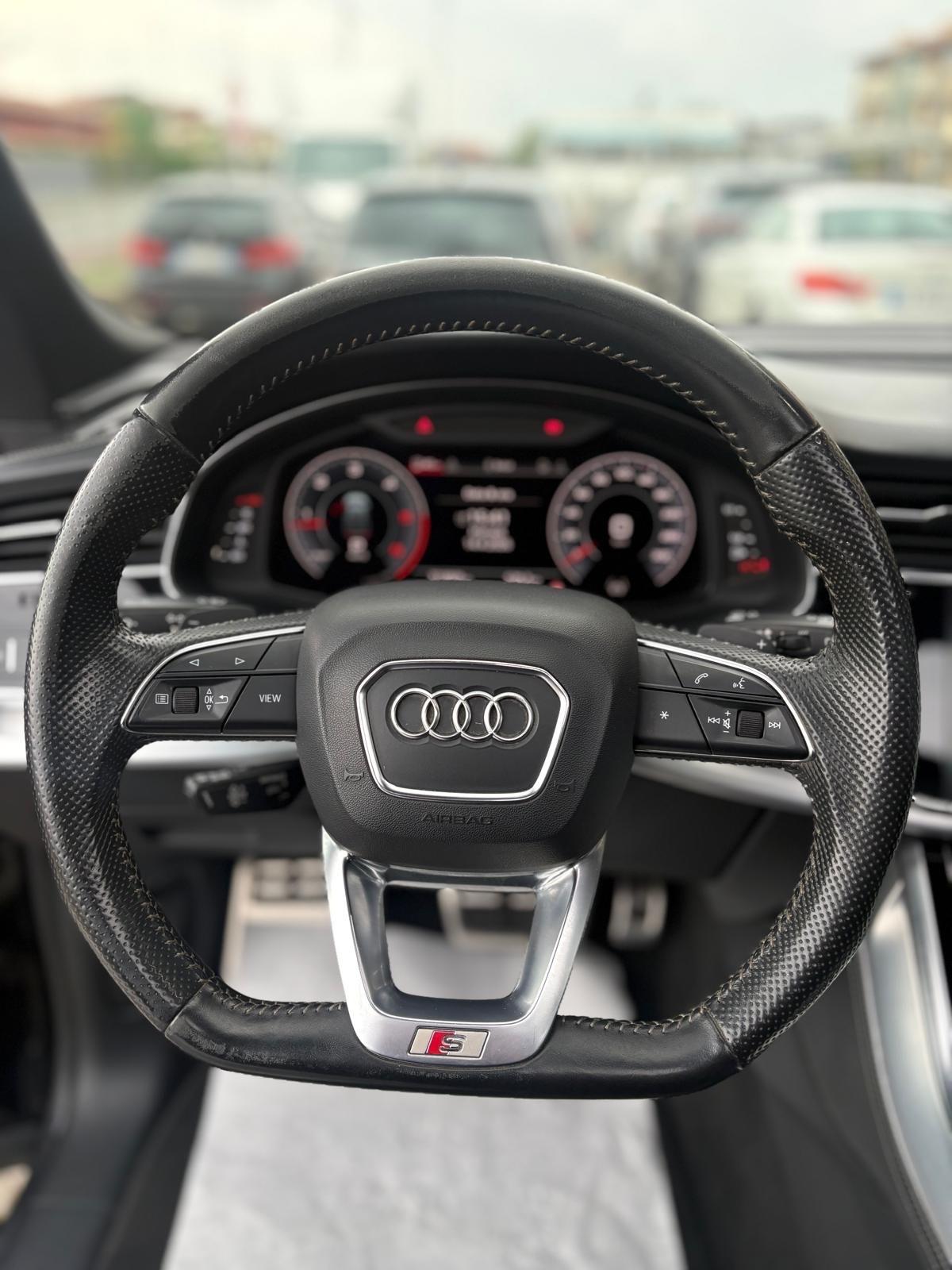 Audi Q8 50 TDI 286 CV quattro tiptronic Sport