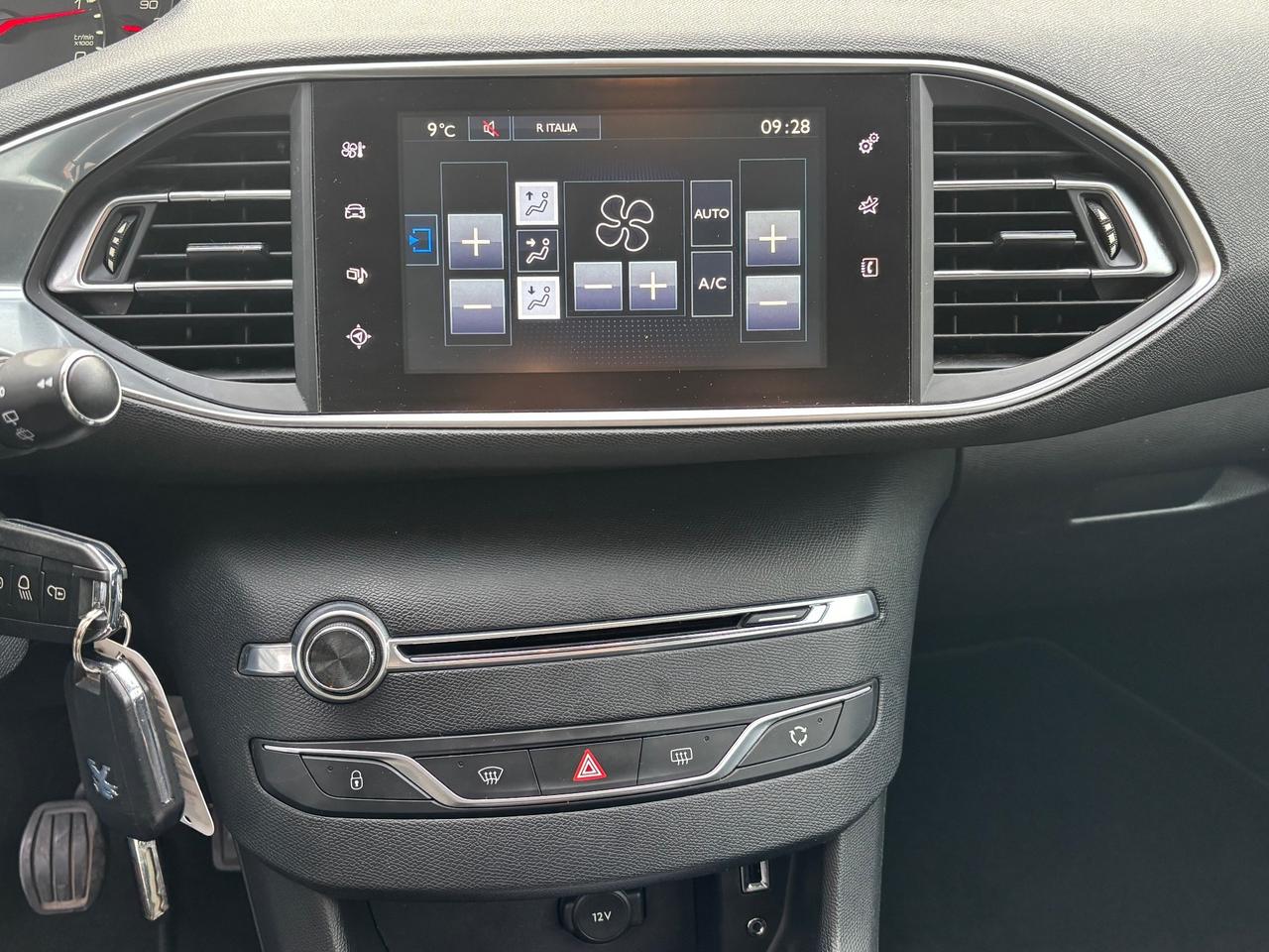 Peugeot 308 HDI 120CV SW OK NEOPATENTATI