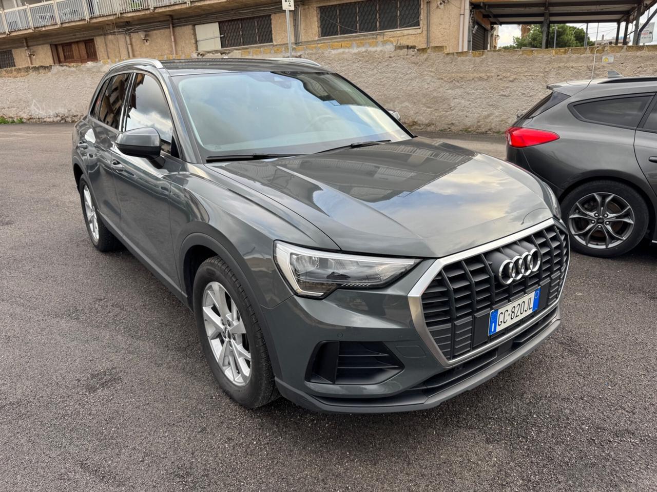 Audi Q3 35 tdi S-tronic Business Navi Virtual