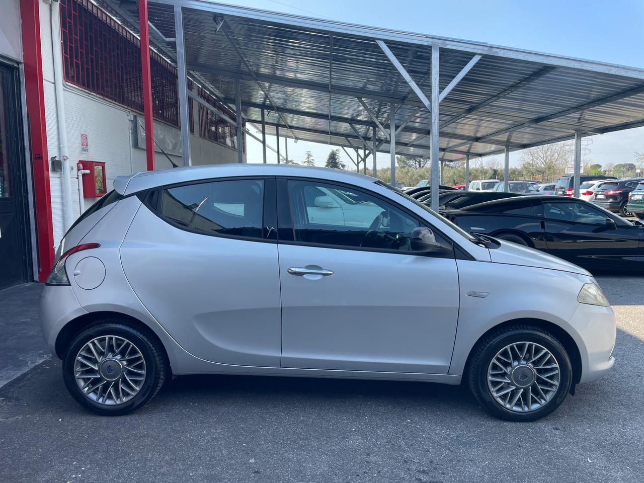 Lancia Ypsilon 1.3 MJT 5 porte S&S Gold