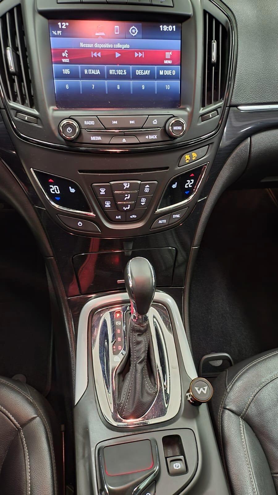 Opel Insignia 2.0 BiTurbo195CV CDTI 4x4 aut. Country Tourer SW
