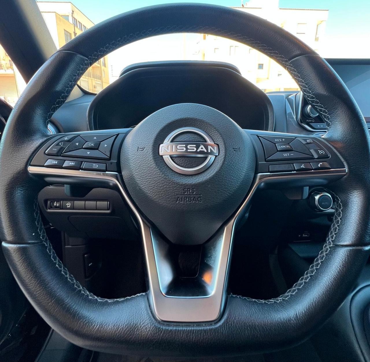 Nissan Juke 1.0 DIG-T 114 CV DCT Tekna