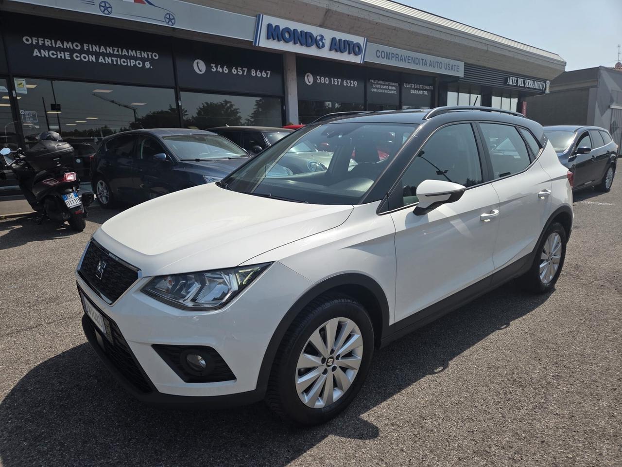 Seat Arona 1.0 TGI Style 90cv *NEOPATENTATI*