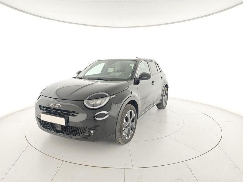 FIAT 600 Hybrid 110 CV DCT MHEV La Prima