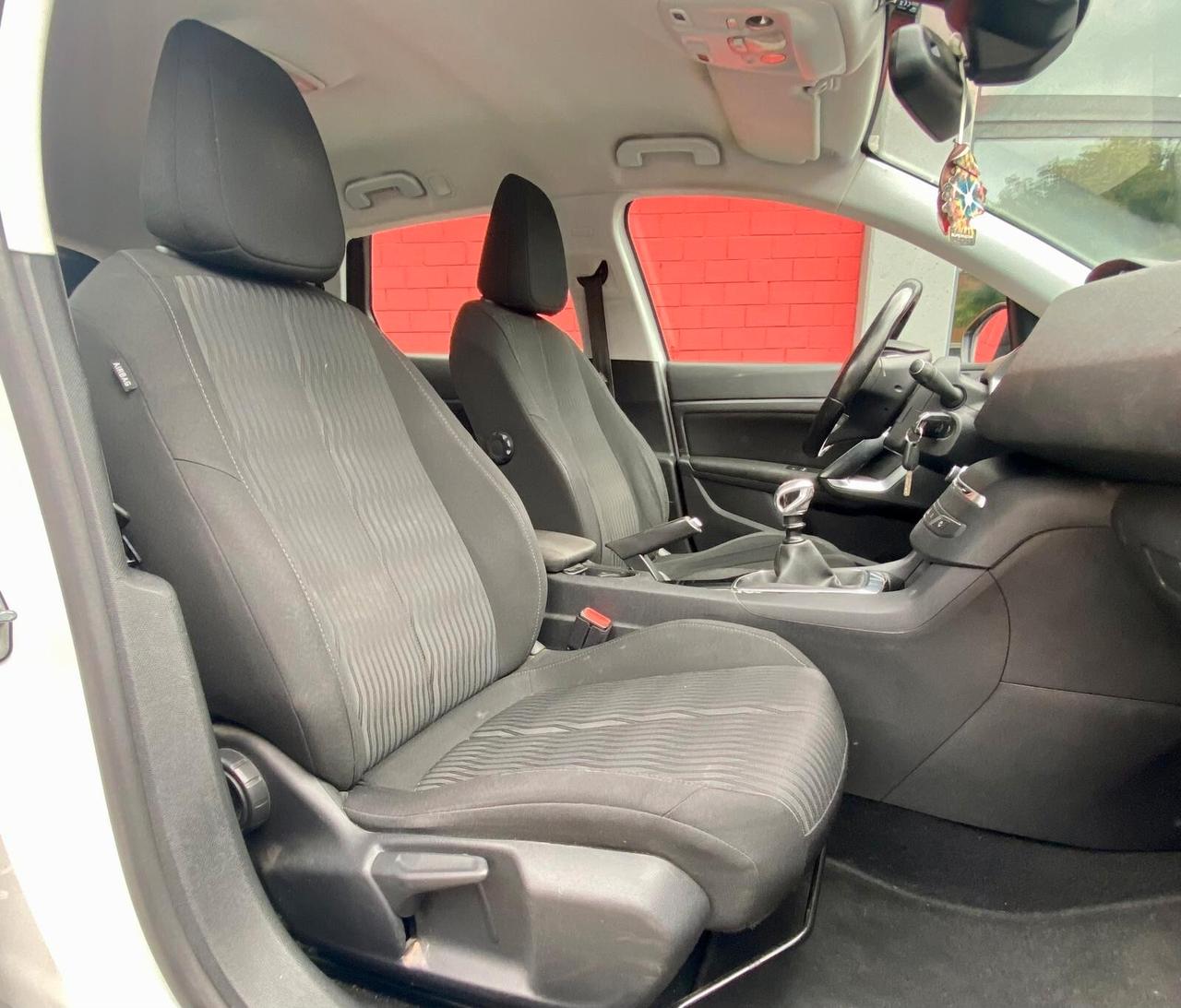 Peugeot 308 BlueHDi 120 S&S SW Business