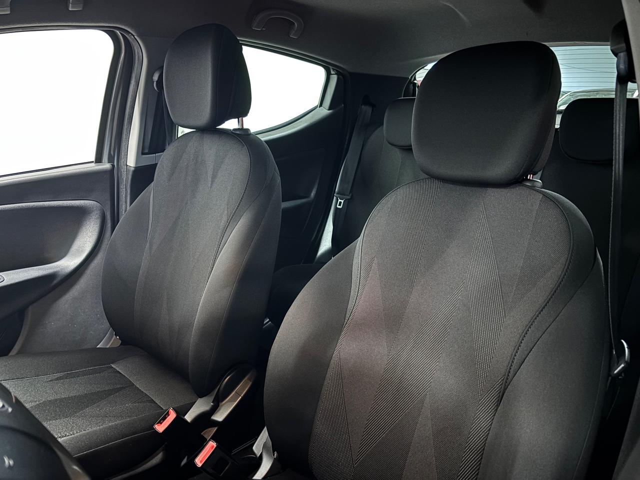 Lancia Ypsilon 1.0 | HYBRID GOLD | OK NEOPATENTATI