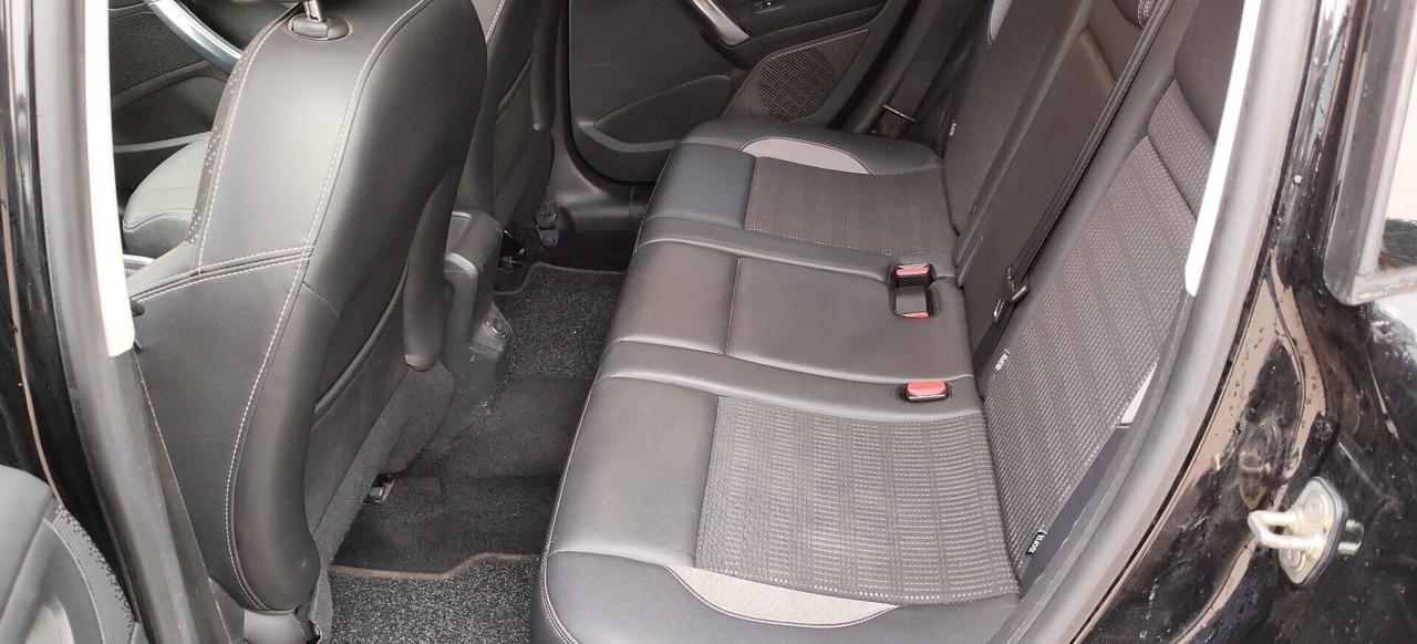 Peugeot 2008 1.6 e-HDi ETG6 Allure