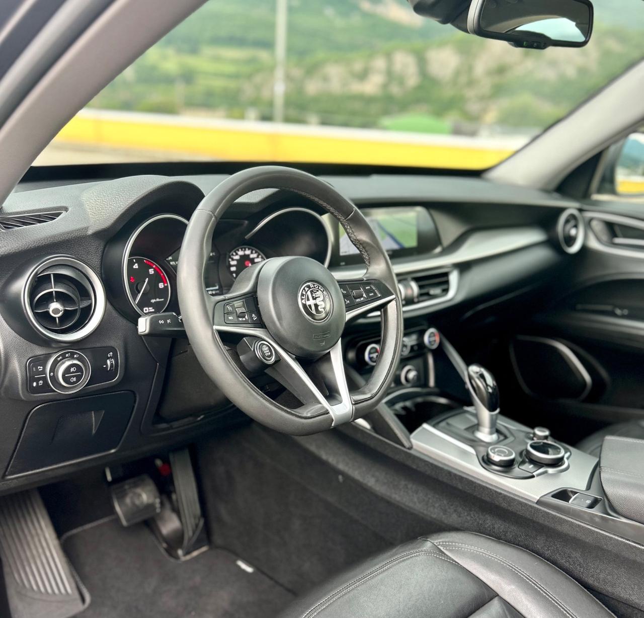 Alfa Romeo Stelvio 2.2 TD 210 CV AT8 Q4 Executive
