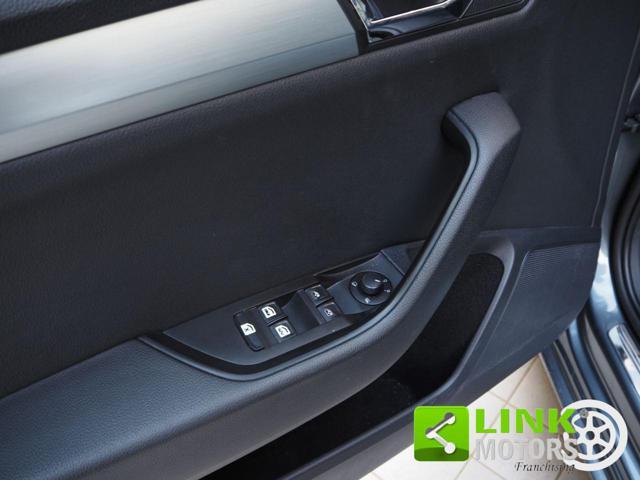 SKODA Superb 2.0 TDI DSG Wagon Executive