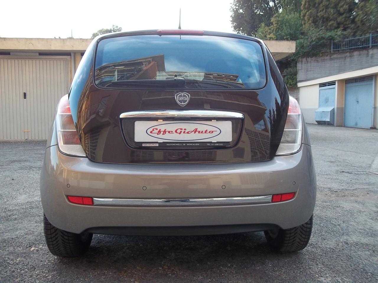 Lancia Ypsilon Oro 1.2 8v Bicolor 115.300 Km Ok neopatentati Euro4