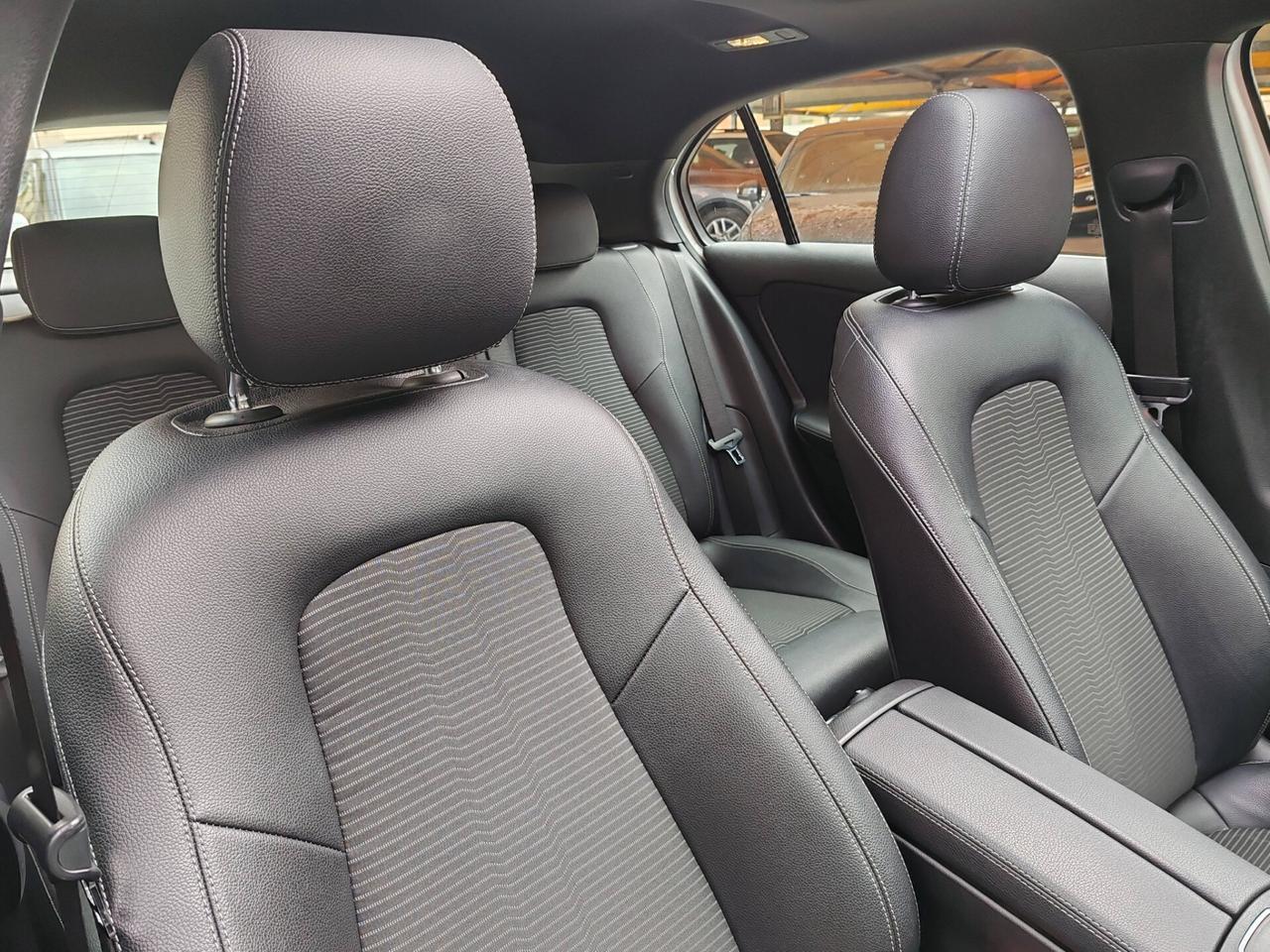 Mercedes-benz A 250 200 Automatic Premium