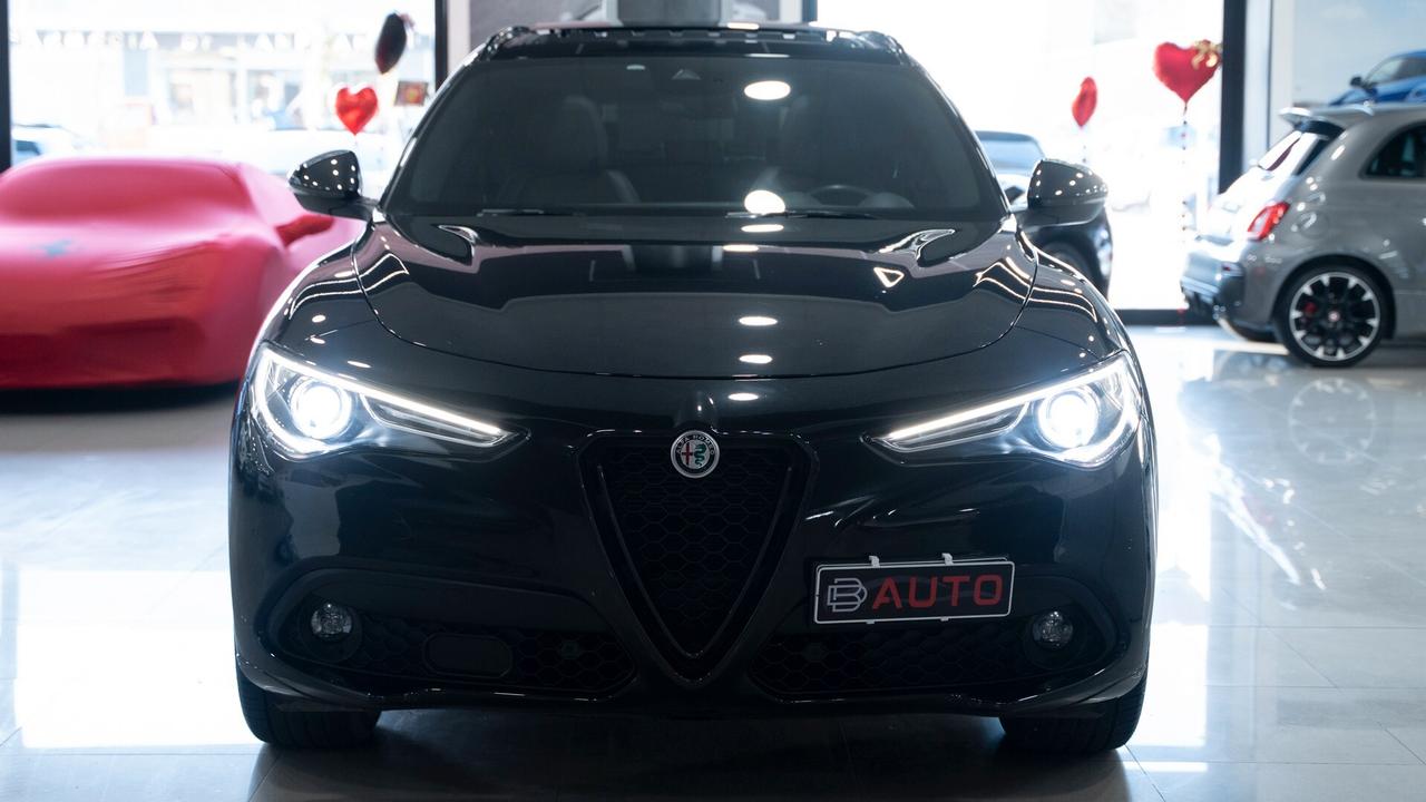 Alfa Romeo Stelvio VELOCE 2.2 Ti Q4 210 CV 20" TETTO CARBON AUTO XENON FULL OPTIONAL