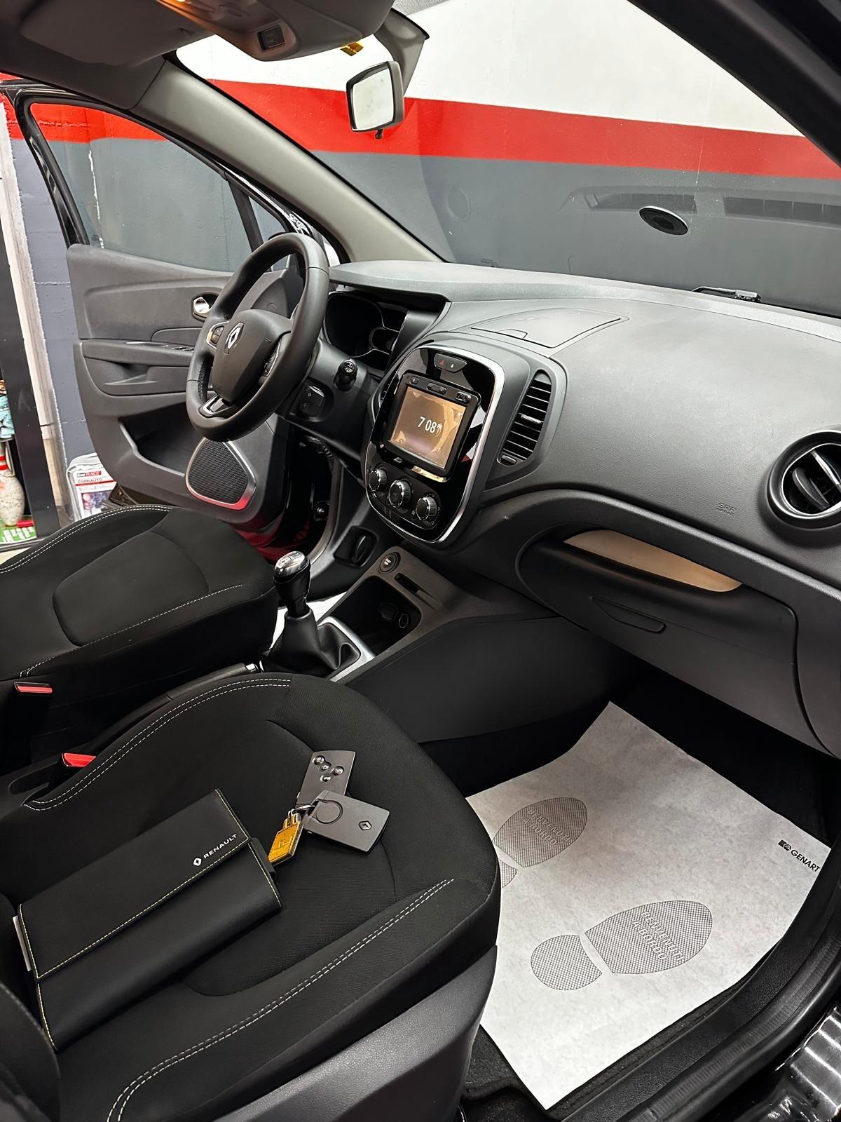 Renault Captur business