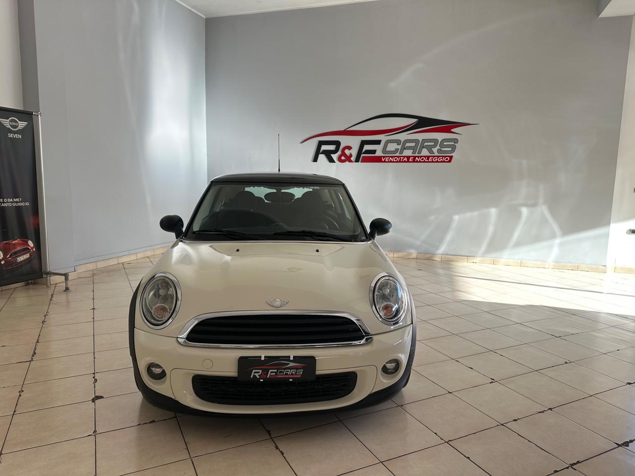 Mini 1.6 16V One (55kW)