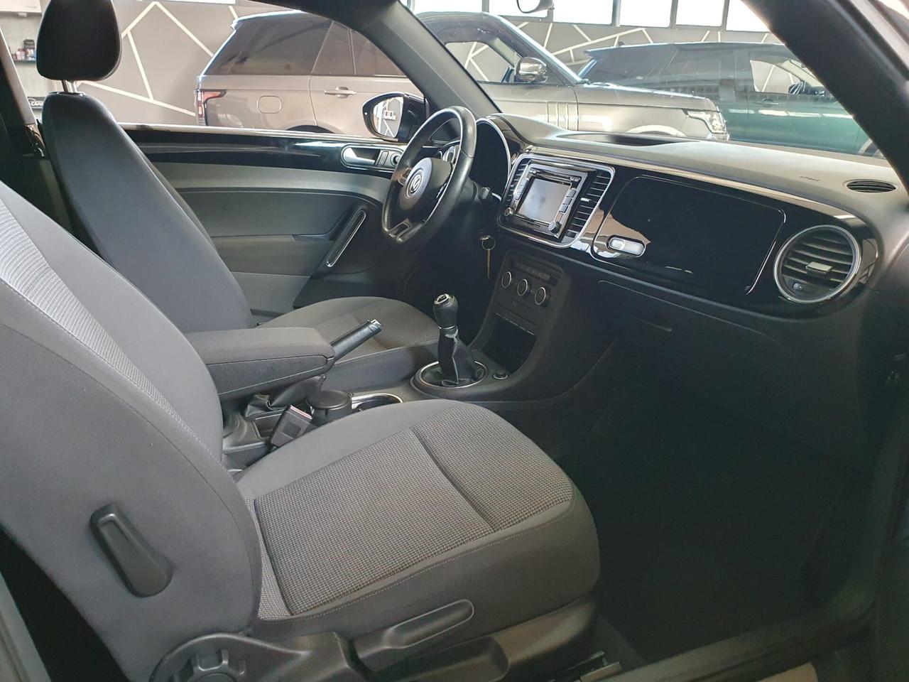 Volkswagen Maggiolino 1.6 TDI Design NEOPATENTATI