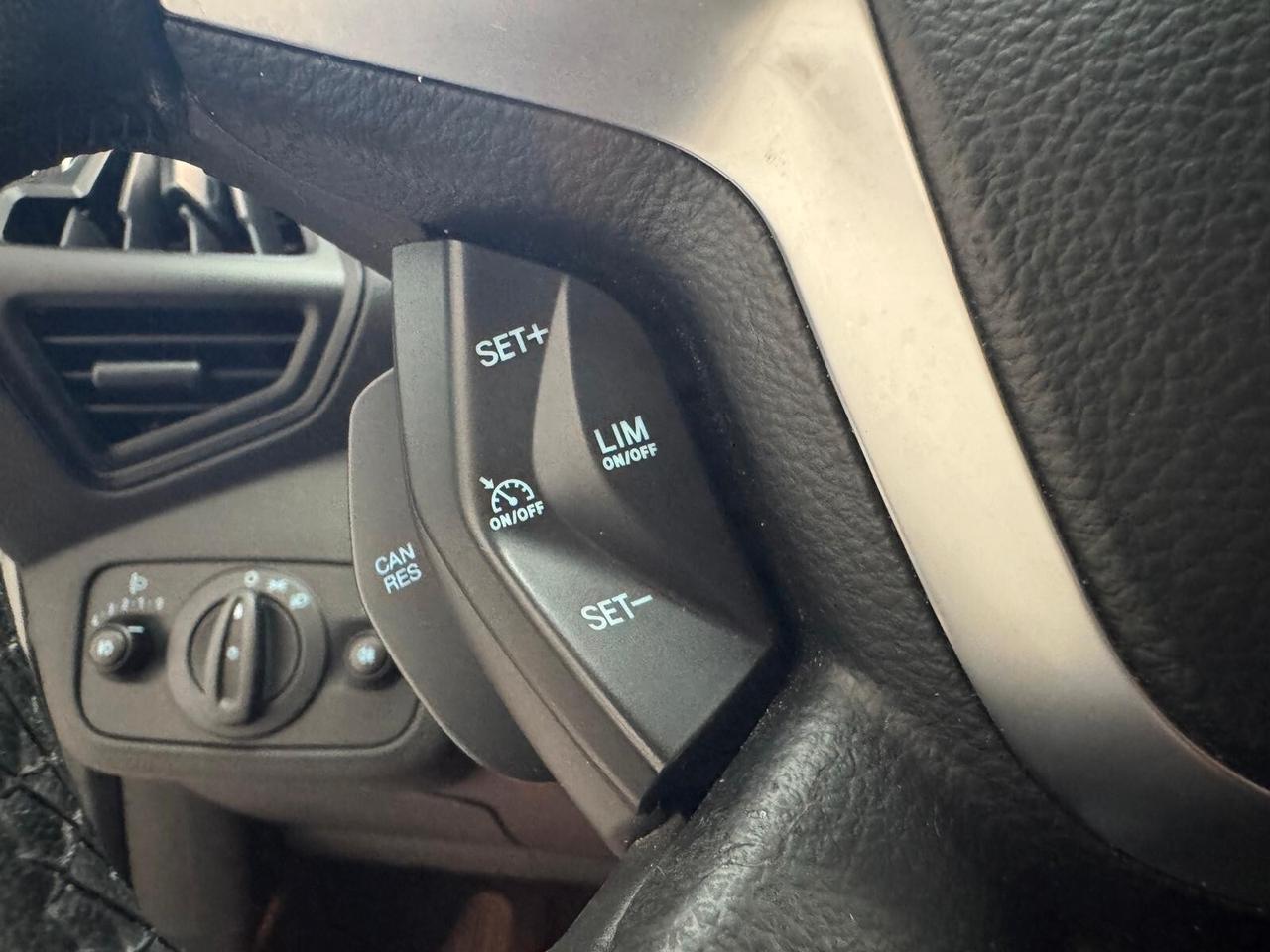 Ford Kuga / 2.0 TDCI 120 CV / DIESEL