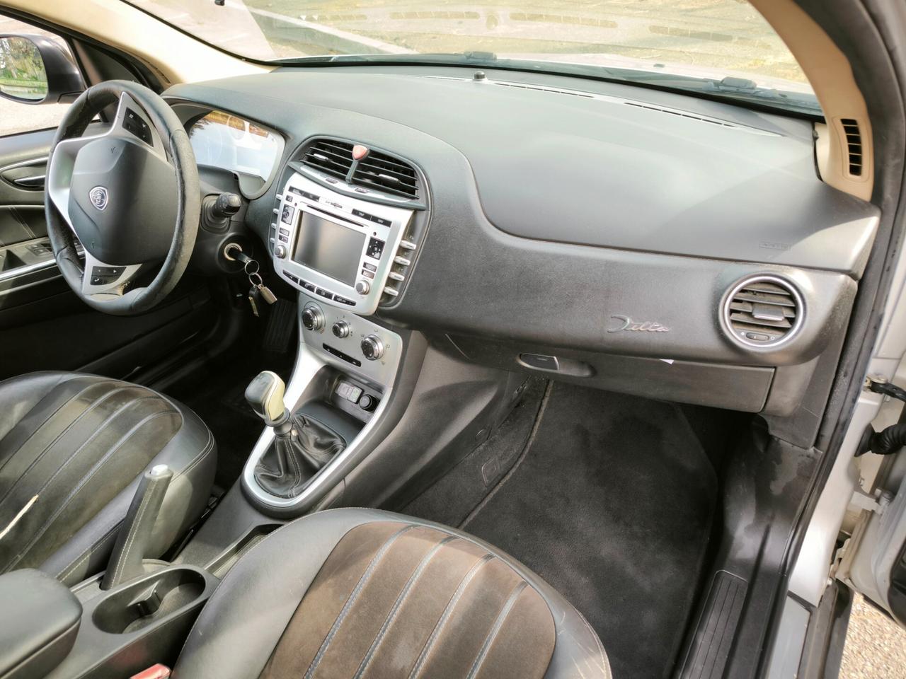 Lancia Delta 2.0 MJT DPF Executive