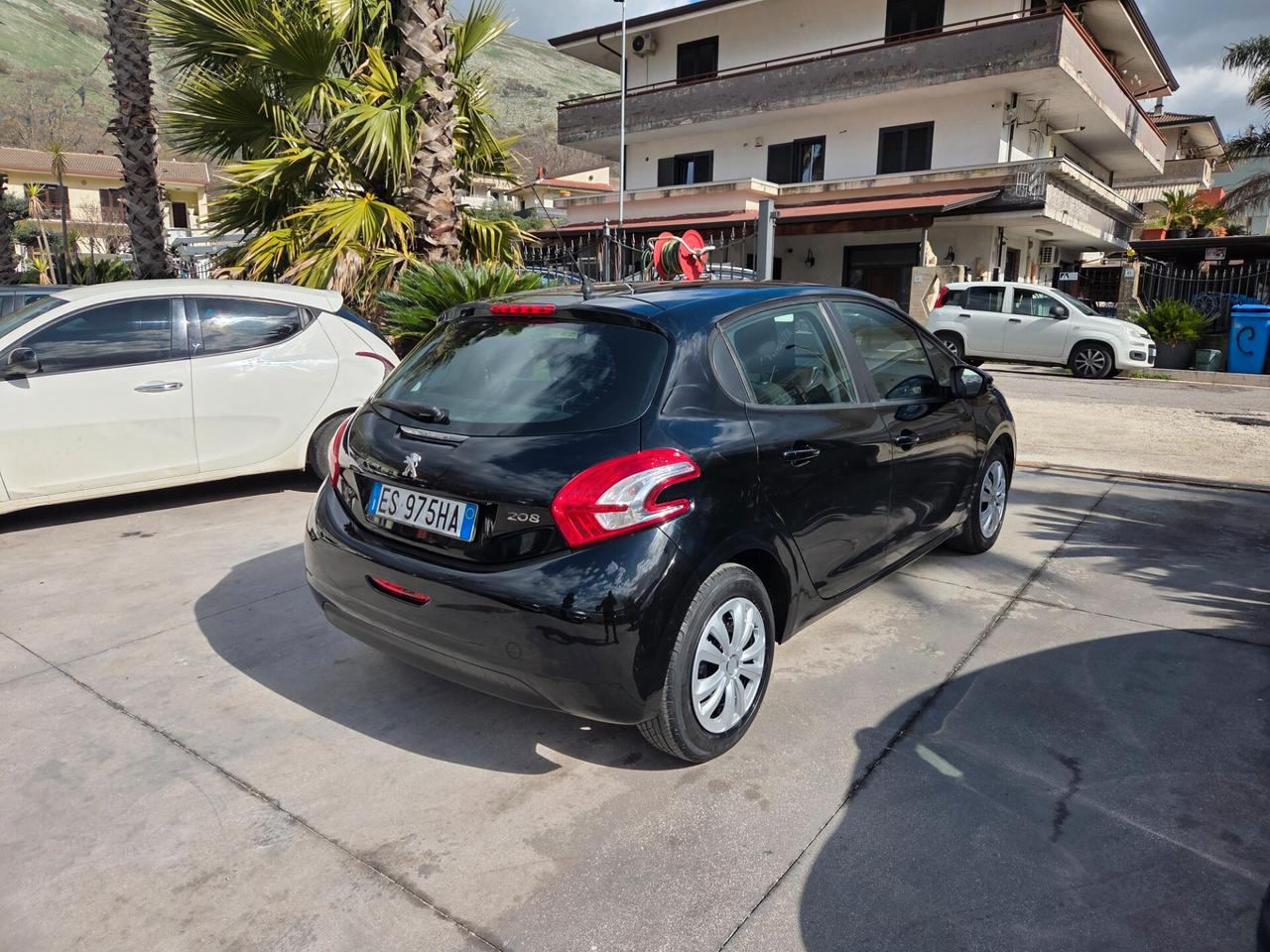 Peugeot 208 1.4 HDi 68 CV 5 porte Active