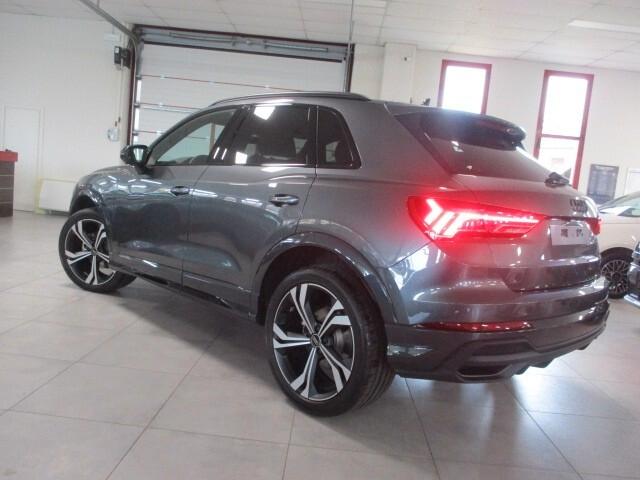 Audi Q3 35 TDI S tronic Blackline