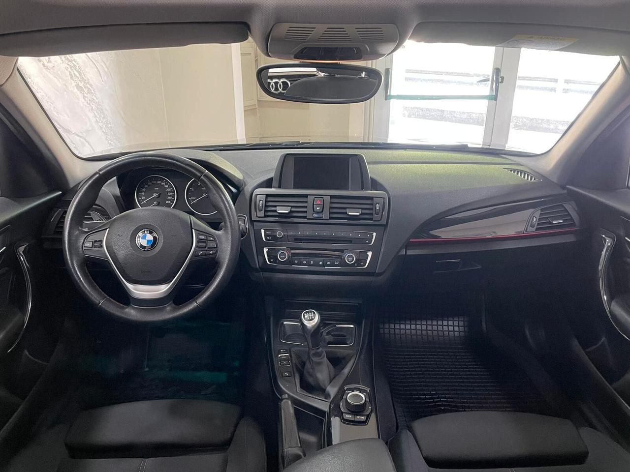 Bmw 116 116d 5p. Efficient Dynamics Sport TETTO APRIBILE