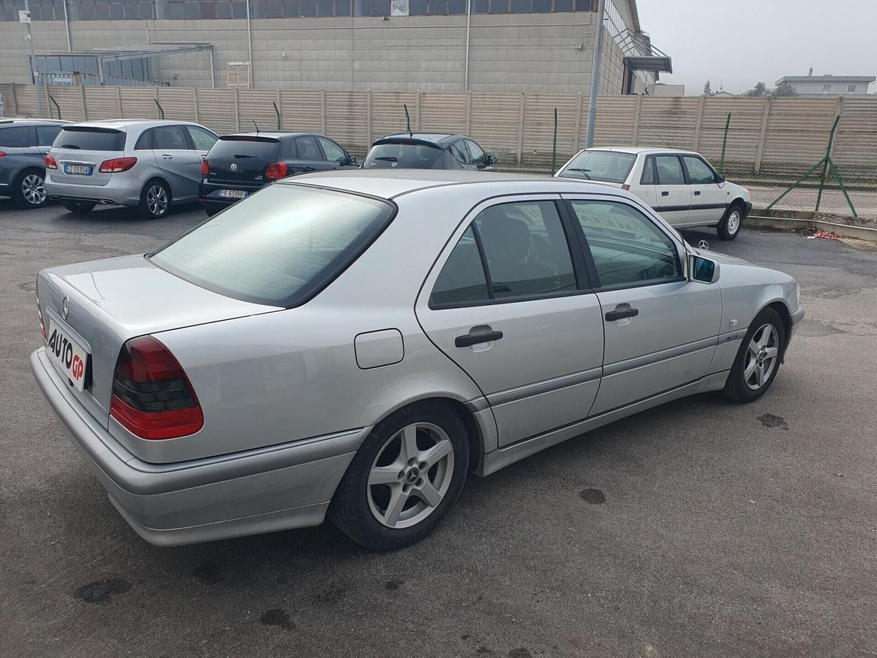 Mercedes-benz C 200 Kompressor 193cv metano 98