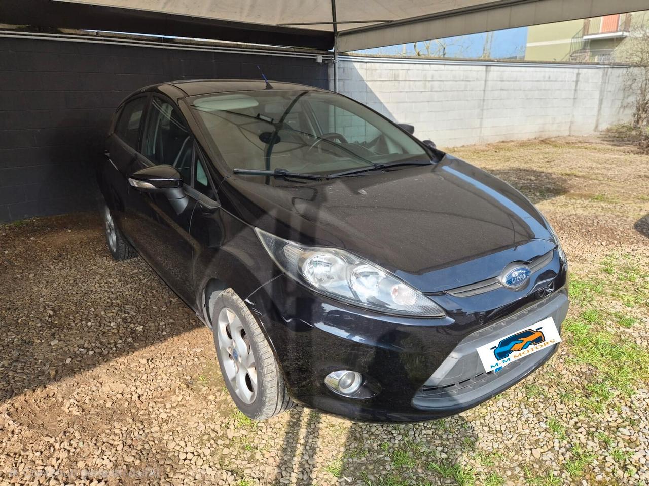 Ford Fiesta 1.4 TDCi 70CV 5 porte Titanium
