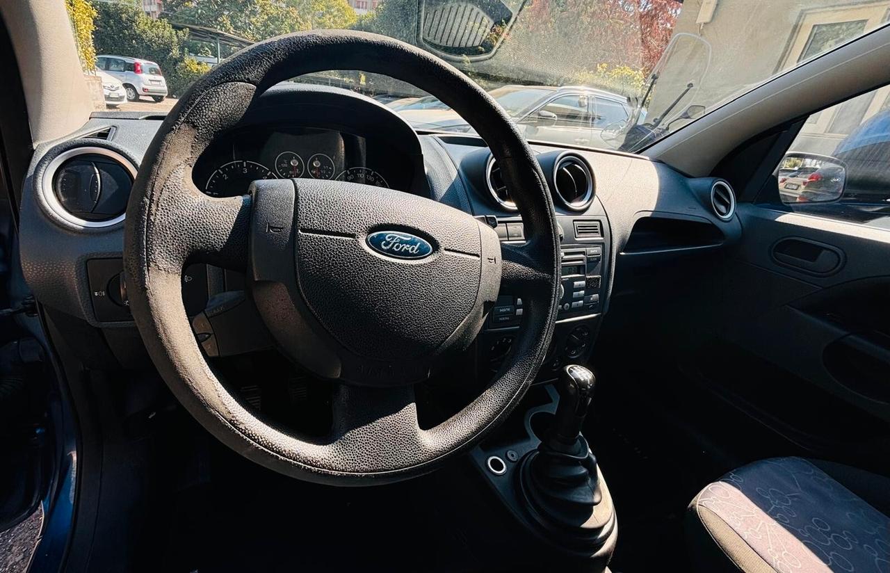 Ford Fiesta 1.4 TDCi 5p. Titanium