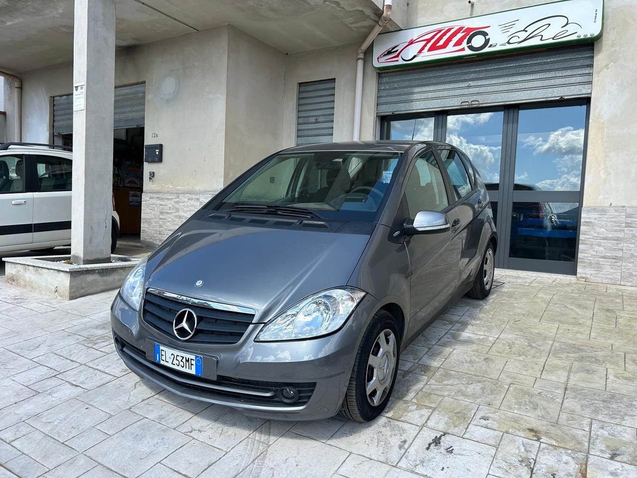 Mercedes-benz A 160 CDI BlueEFFICIENCY Premium
