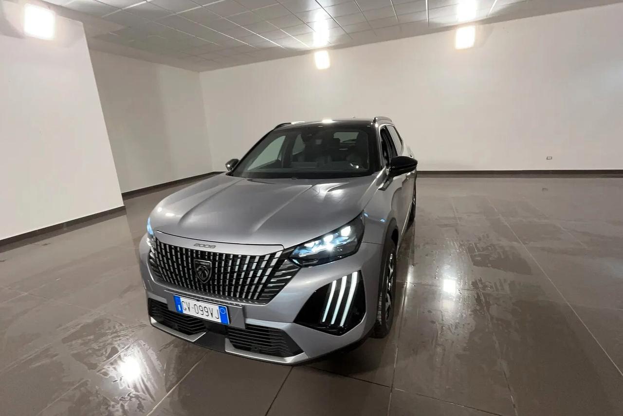 Peugeot 2008 motore elettrico 136 CV Active