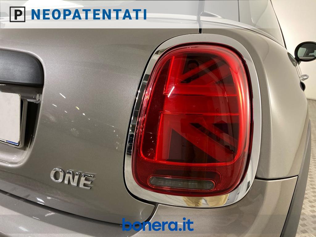 Mini One 1.5 TwinPower Turbo One DCT