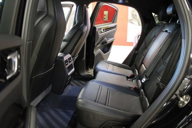 PORSCHE Cayenne Coupé 3.0 V6 340 CV APPROVED !! FULL+PANORAMA !!!