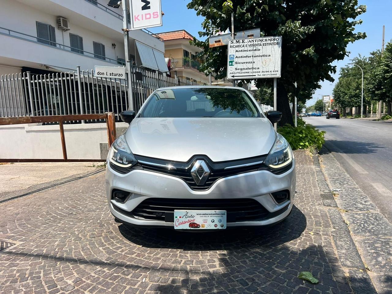 Renault Clio dCi 8V 75 CV 5 porte Moschino Intens