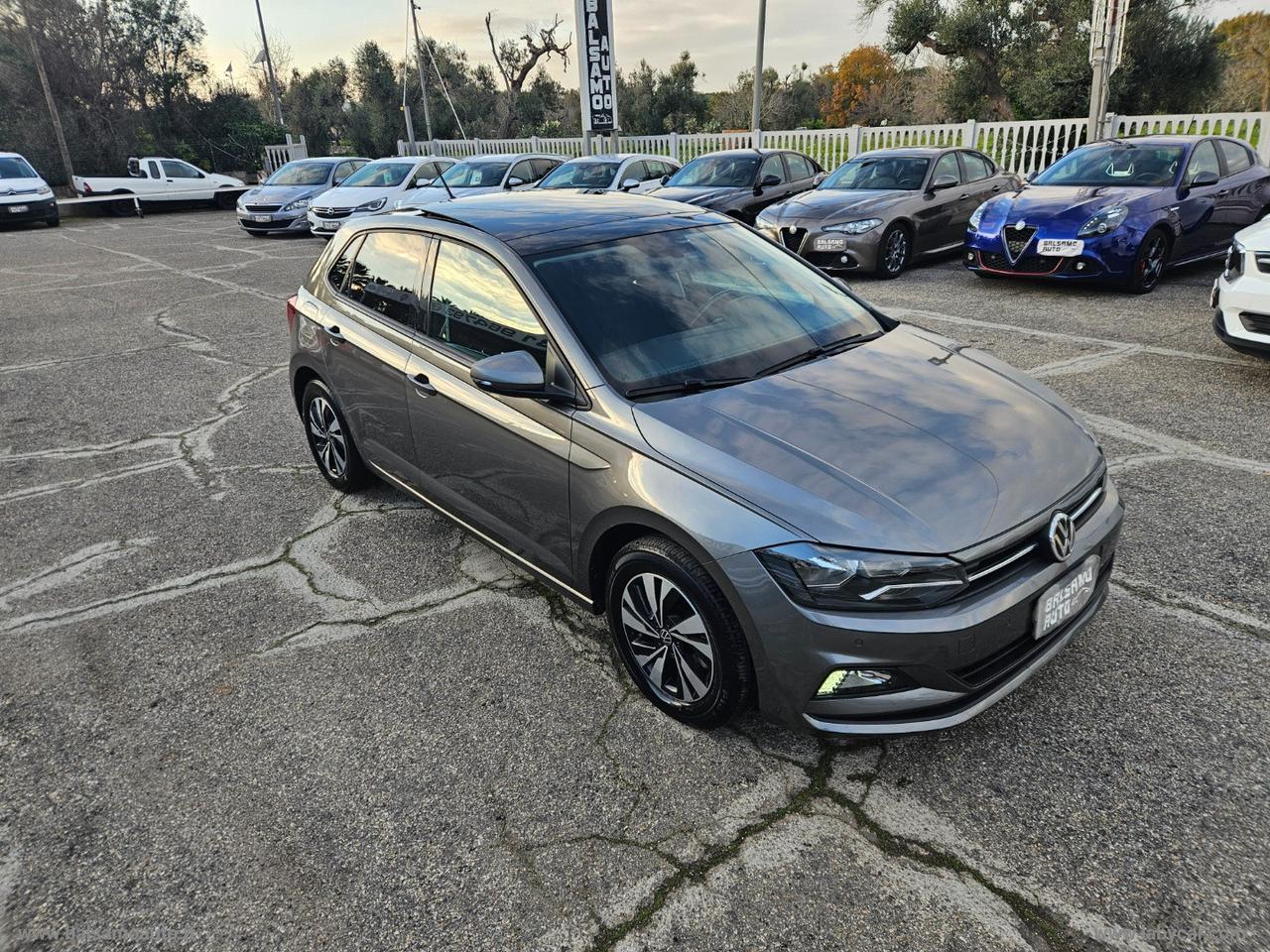 VOLKSWAGEN Polo 1.6 TDI 95CV Highline TETTO APRIBILE