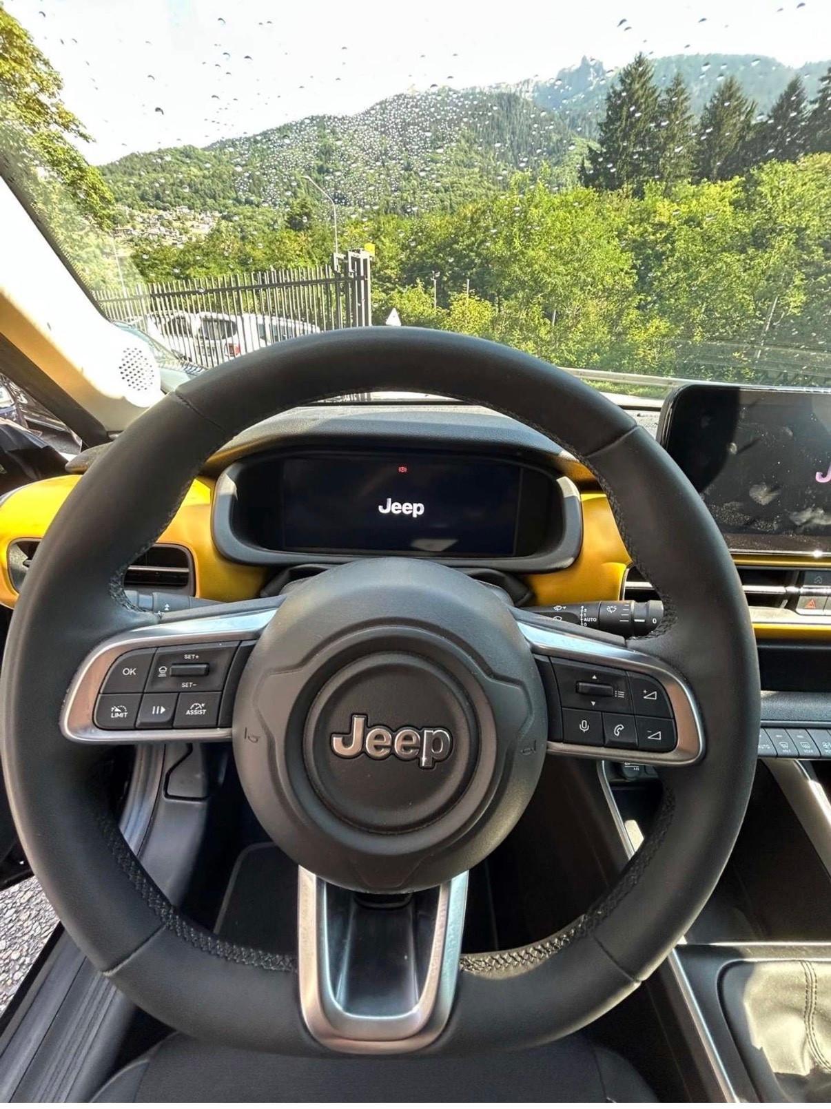 Jeep Avenger 1.2 Turbo 100 CV Summit