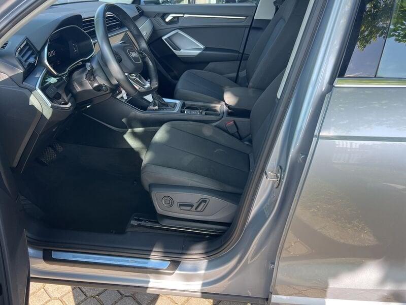 Audi Q3 35 TDI S tronic Business Advanced
