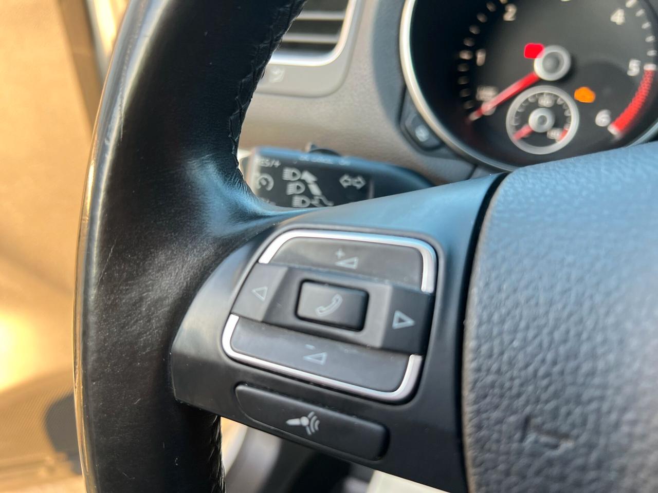 Volkswagen Golf 1.6 TDI 105 cv 5p. Comfortline