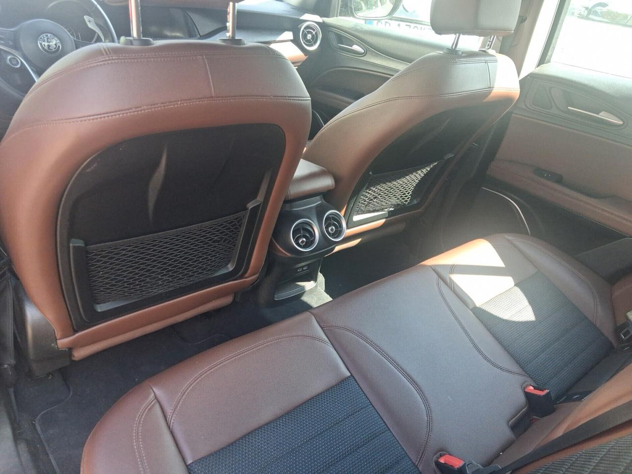 Alfa Romeo Stelvio 2.2 MJ l 150 CV AT8 Super