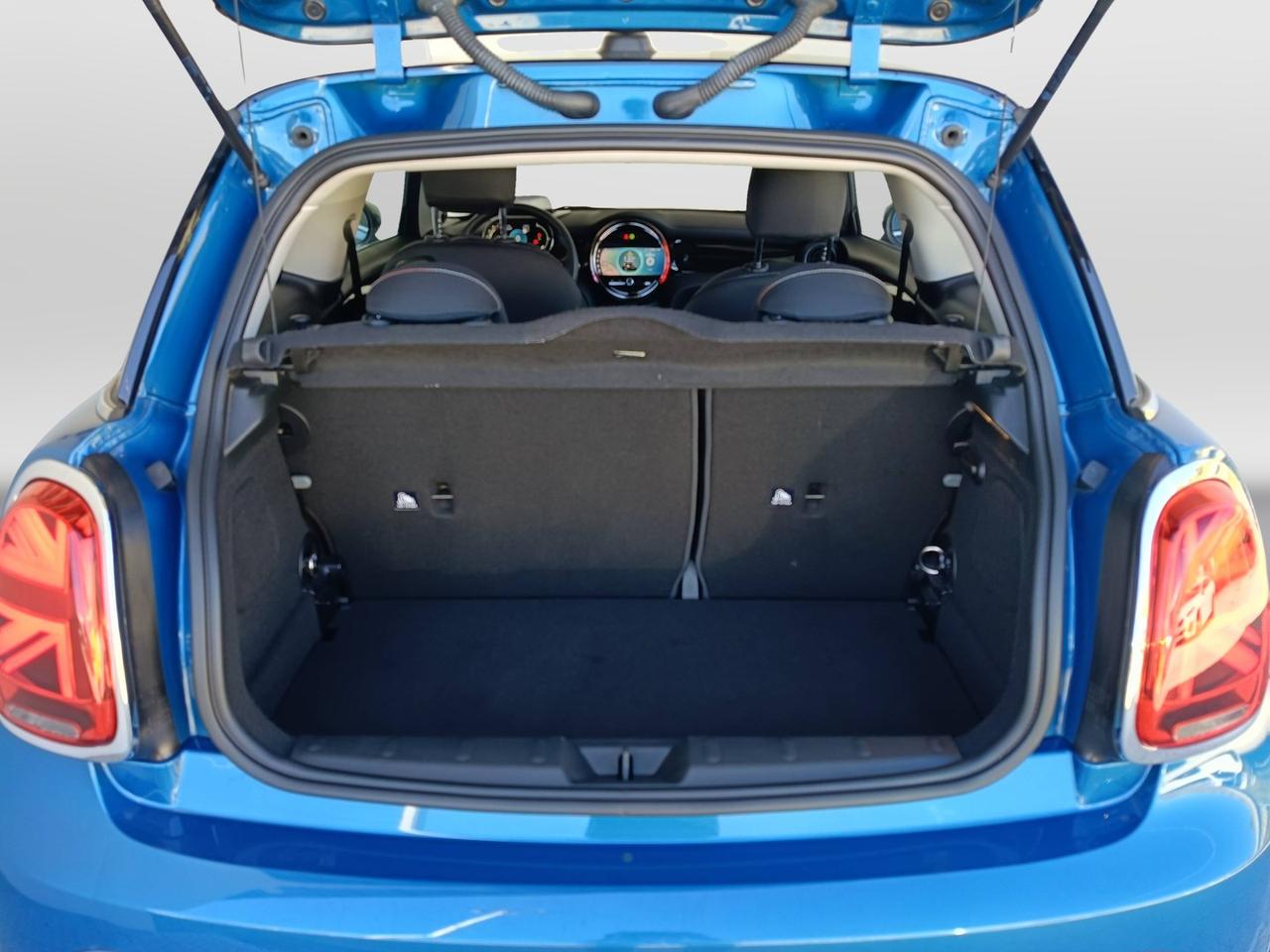 MINI Mini IV F56 2021 3p - Mini 3p 1.5 Cooper Classic auto