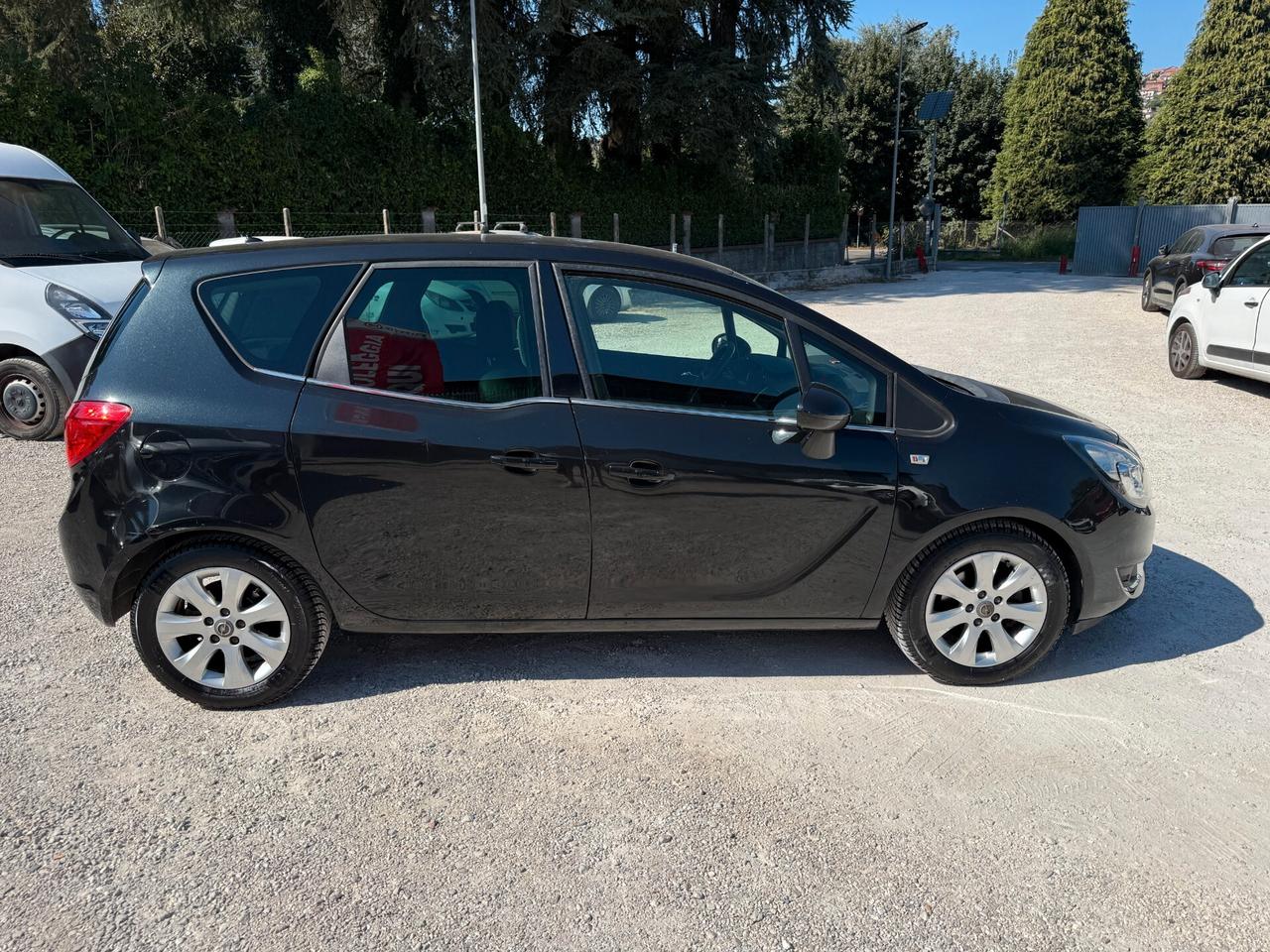 Opel Meriva 1.3 CDTI 95CV ecoFLEX Cosmo