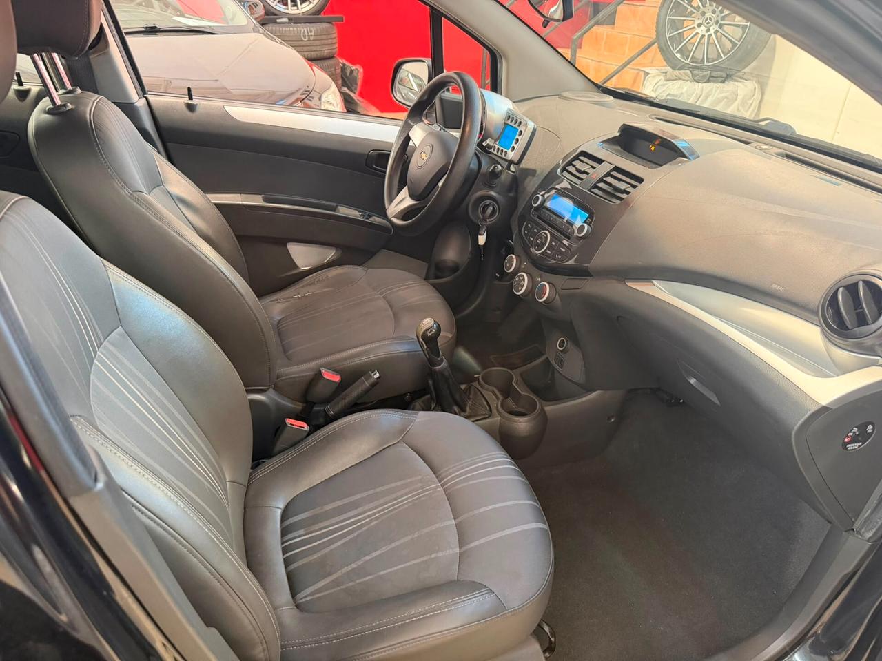 Chevrolet Spark 1.0 LT