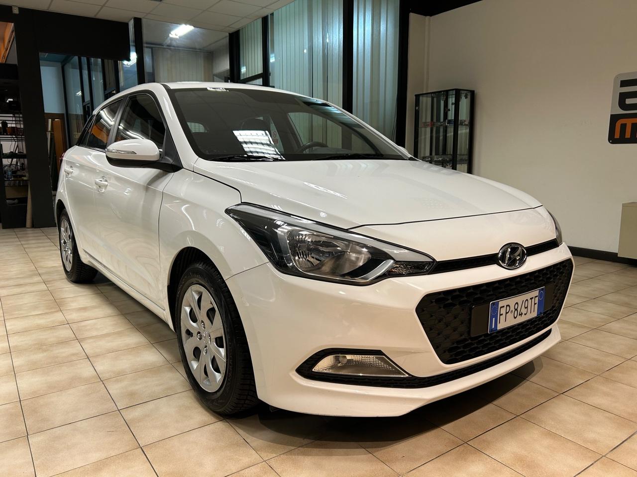 Hyundai i20 1.1 CRDi 75 CV 117.000 KM