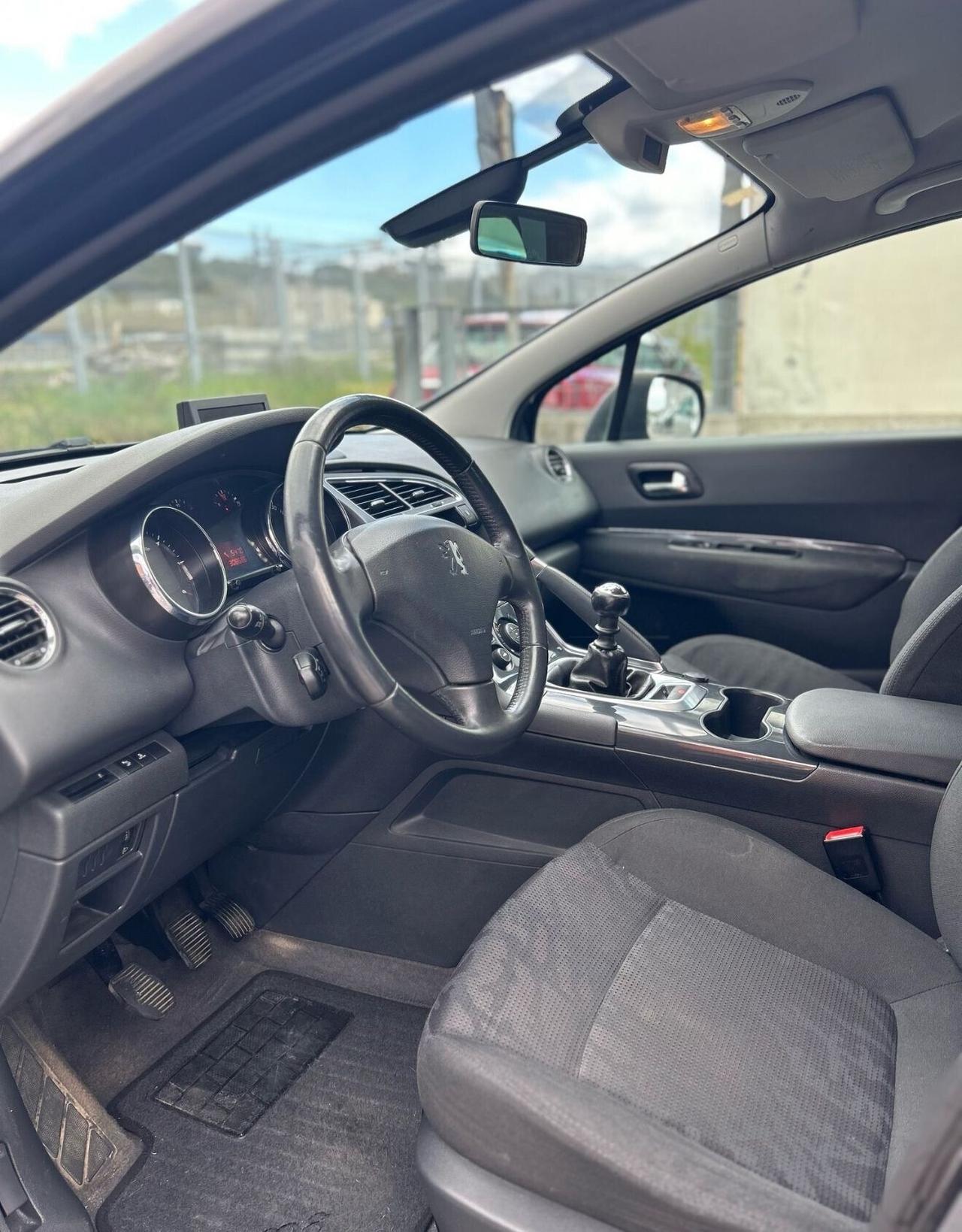 Peugeot 3008 2.0 HDi 150CV Business