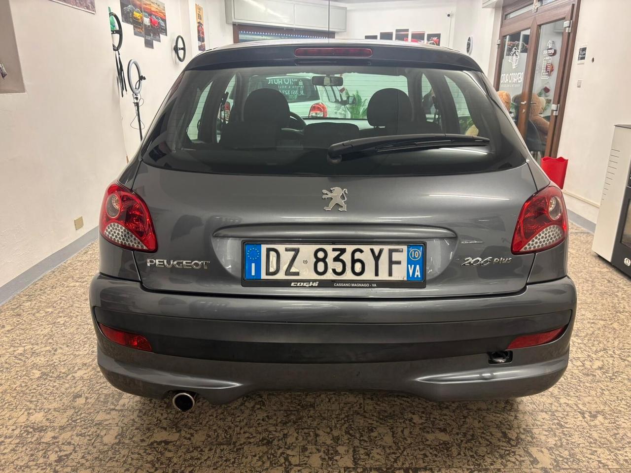 Peugeot 206 Plus 1.1 60CV 5p. Trendy