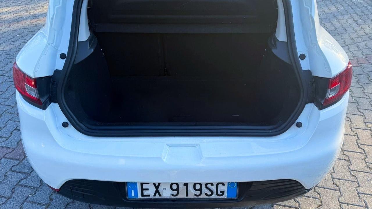 Renault Clio 1.5 dCi 8V 75CV 5 porte Costume National