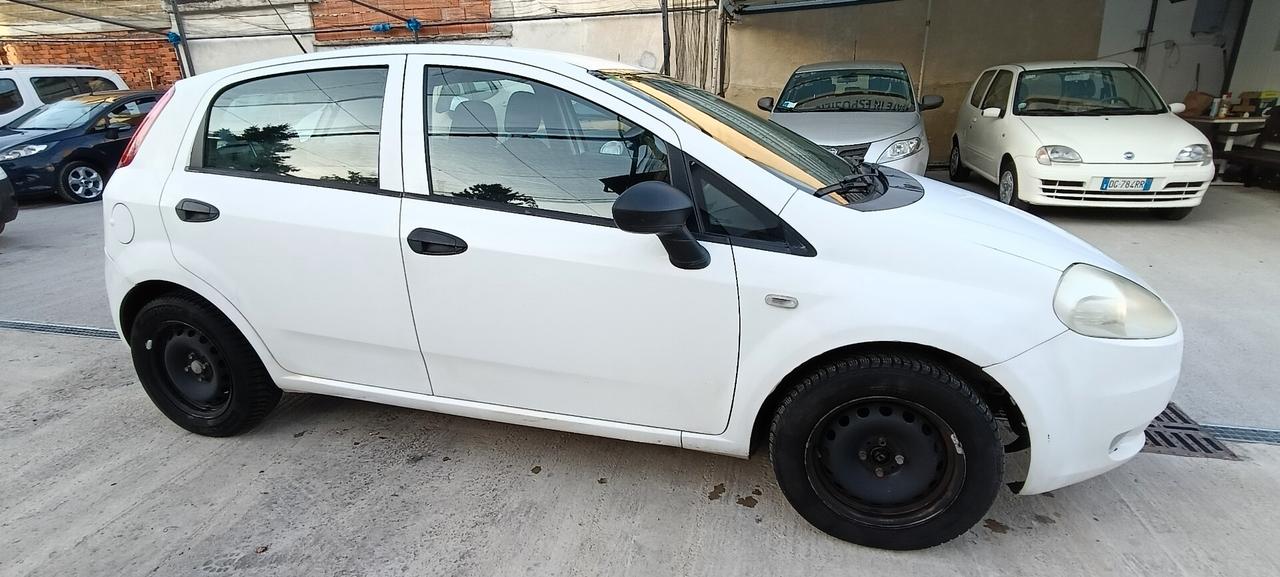 Fiat Grande Punto 1.3 MJT 75 CV 3 porte Dynamic